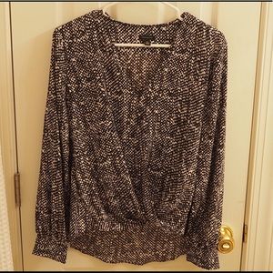 Ann Taylor ruched knot front navy & white speckled blouse